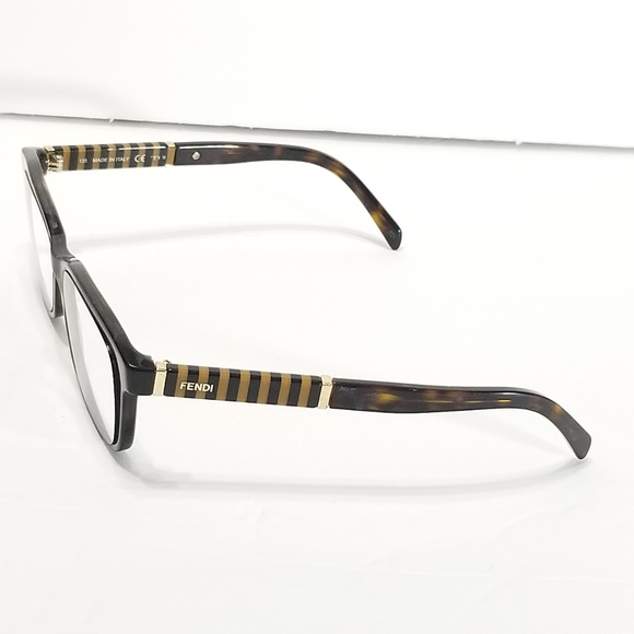 Fantastic looking Fendi eyeglasses Frames - Picture 7 of 16